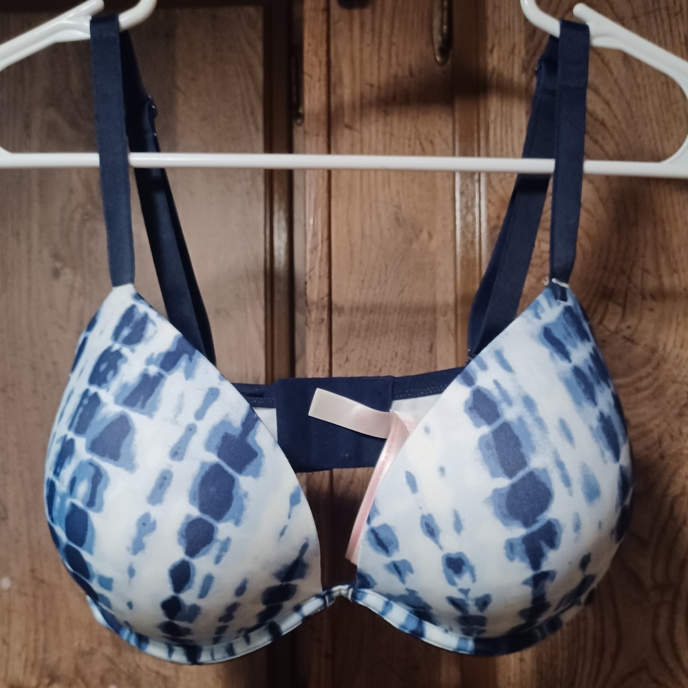 PINK BRA